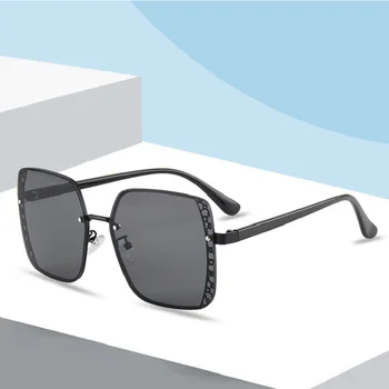Naujas aikštėje apvadu tuščiaviduriai drožyba dizaino moteriški akiniai nuo saulės šviesą akiniai nuo saulės asmenybės gatvių fotografavimo UV400 akiniai nuo saulės
